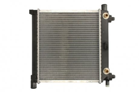 Радиатор MB 190 W 201(82-)E 1.8(+)[OE 201 500 06 03]/ NISSENS 62550 (фото 1)