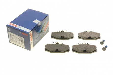 Комплект тормозных колодок, дисковый тормоз/ BOSCH 0 986 460 995 (фото 1)