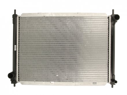 Радиатор охлаждения NISSENS 68722 (фото 1)