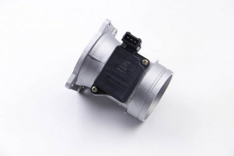 Расходомер воздуха (3 конт.) AUDI A4/ A6/VW GOLF/PASSAT 1.6/1.8/2.0 91-01 AUTLOG LM1098 (фото 1)