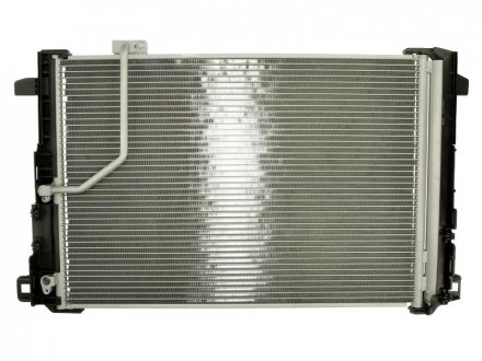 Радиатор кондиционера MB W212 2.2Cdi 07- THERMOTEC KTT110244