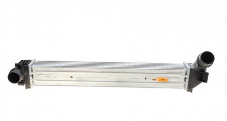 Радиатор охлаждения воздуха NRF 30916 (фото 1)