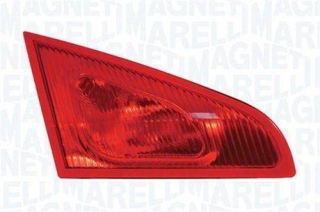 Фонарь задний левый внутрений MITSUBISHI COLT 04-12 (3d) MAGNETI MARELLI LLL082